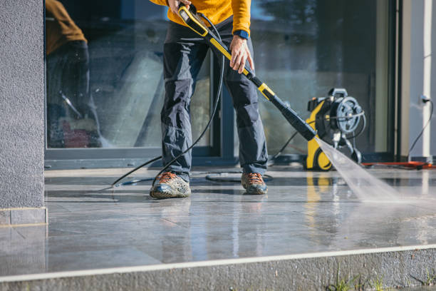 Best Parking Lot and Garage Cleaning  in Crystal River, FL